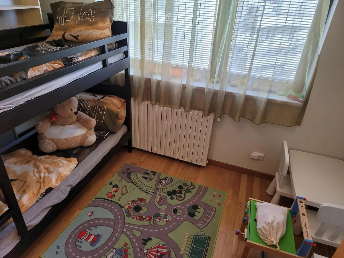 125 Sqm Family Friendly With Kids Room Bukarest