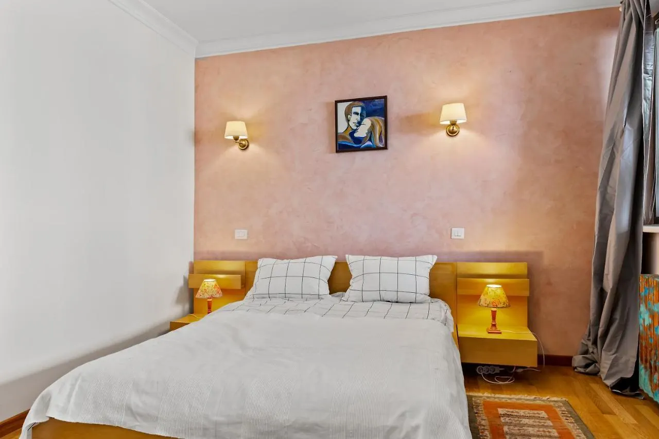 125 Sqm Family Friendly With Kids Room Bucarest Appartement