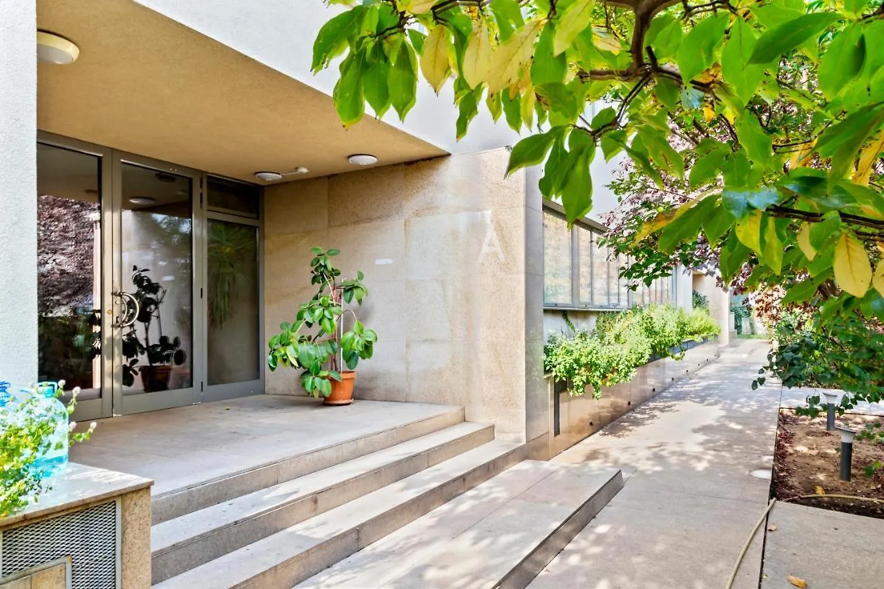 125 Sqm Family Friendly With Kids Room Bucarest